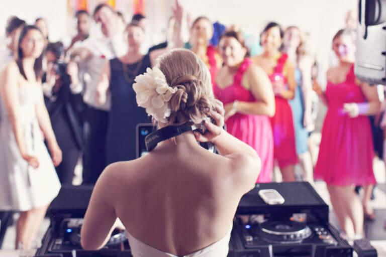 Selecting-a-Toronto-Wedding-Dj